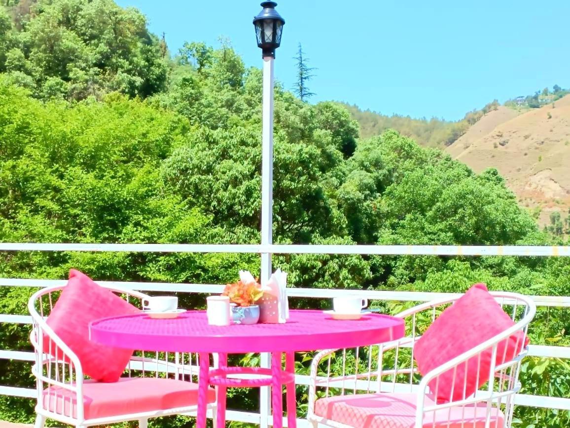 Aaroham Resort, Шімла Екстер'єр фото