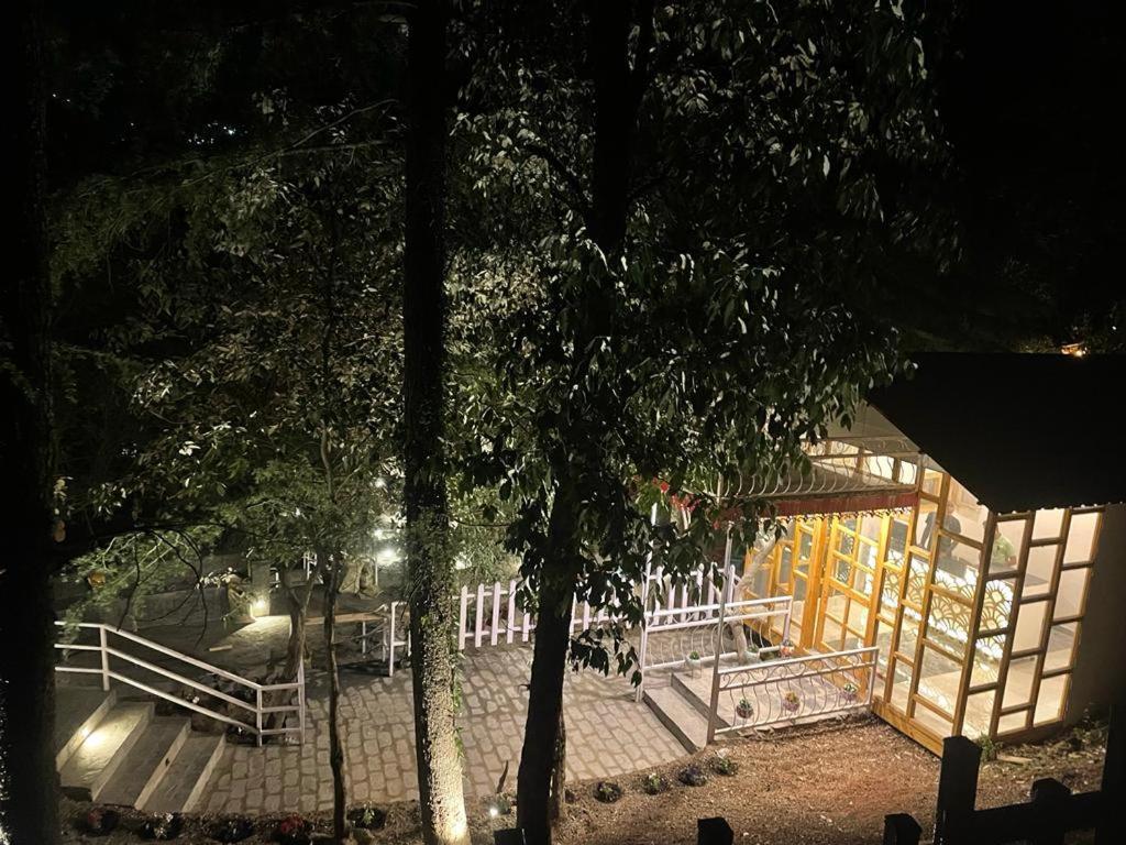 Aaroham Resort, Шімла Екстер'єр фото